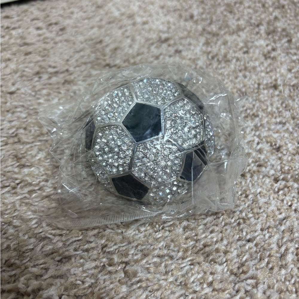 NEW soccer ball stretch bracelet silver black bling size 8 expandable elastic - Picture 12 of 13